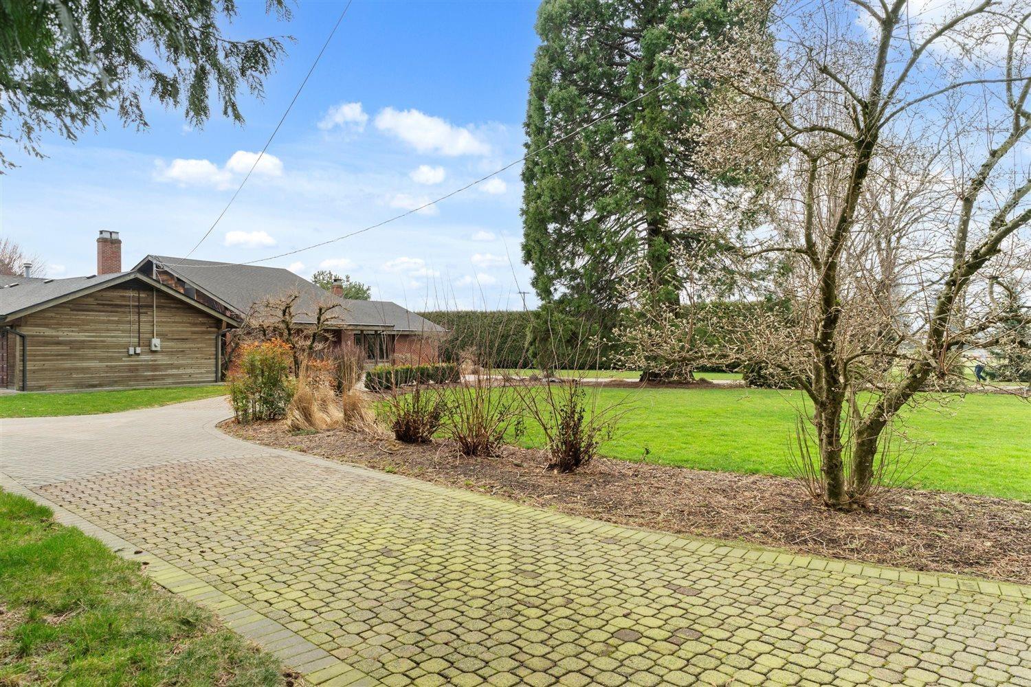 48810 CHILLIWACK CENTRAL ROAD|East Chilliwack