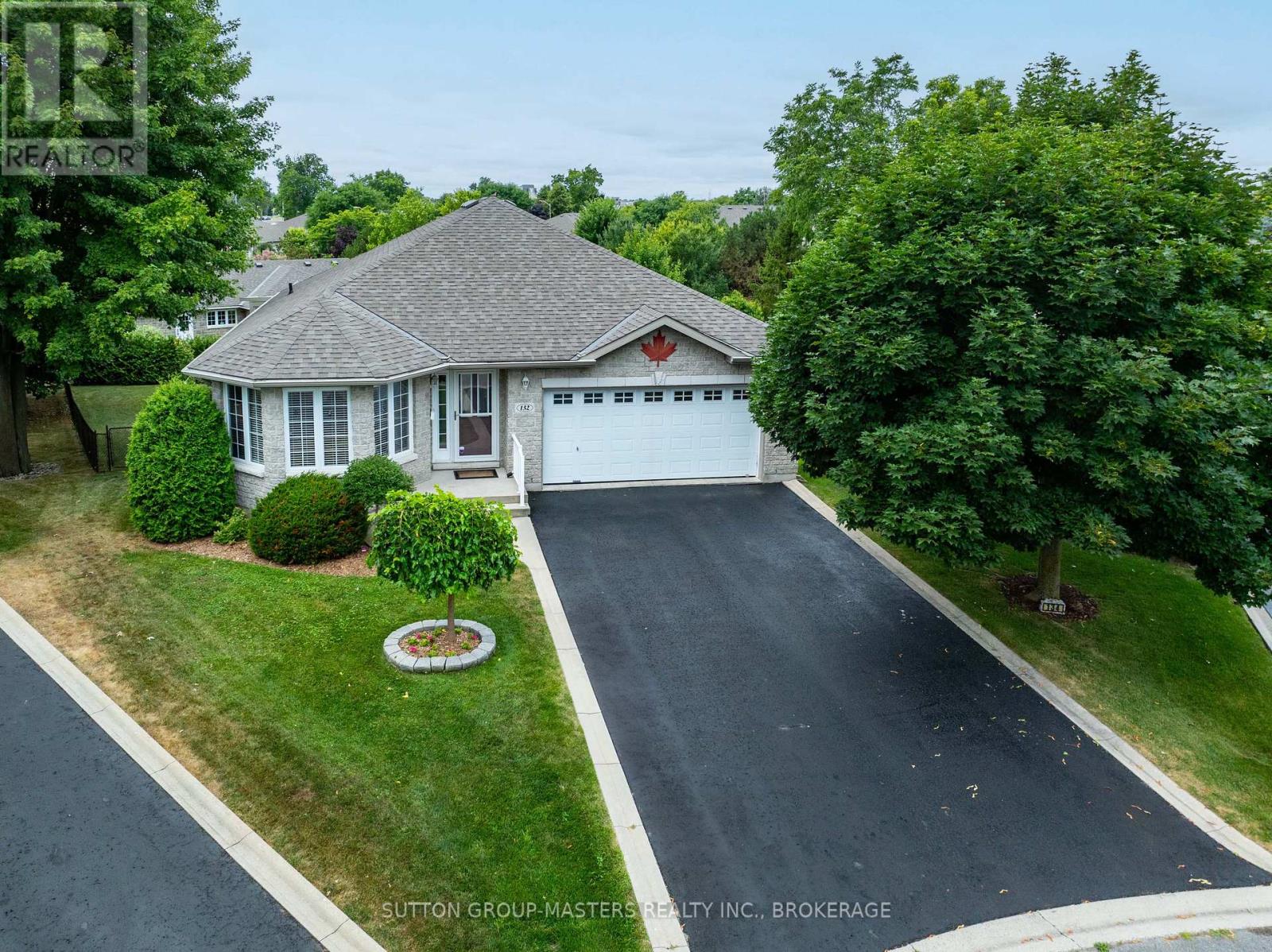 132 FARMSTEAD COURT
