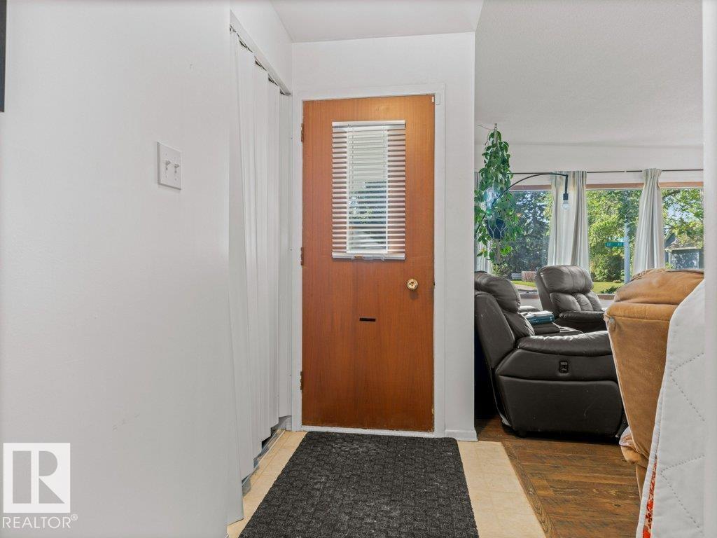 3516 111 AV NW