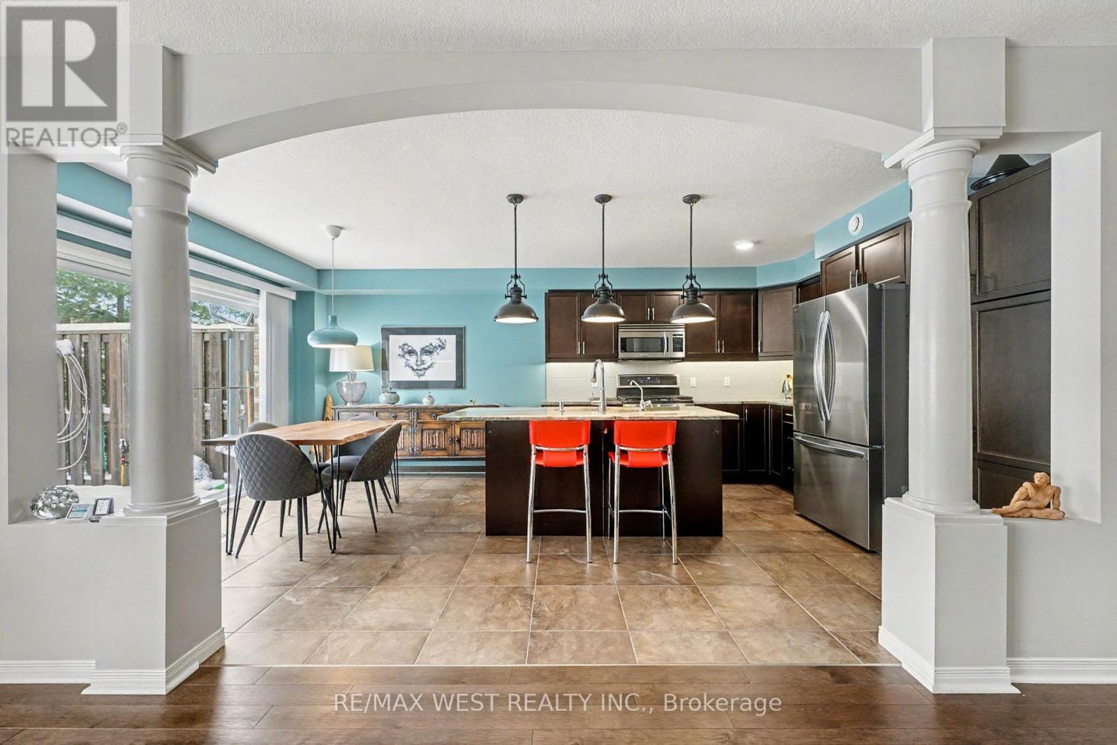 7 - 255 SUMMERFIELD DRIVE