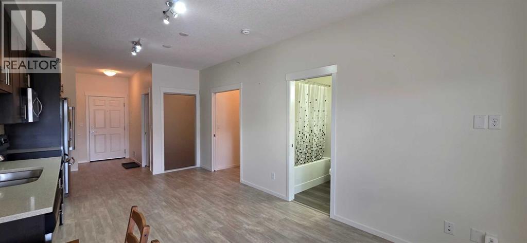 4414, 215 LEGACY Boulevard SE