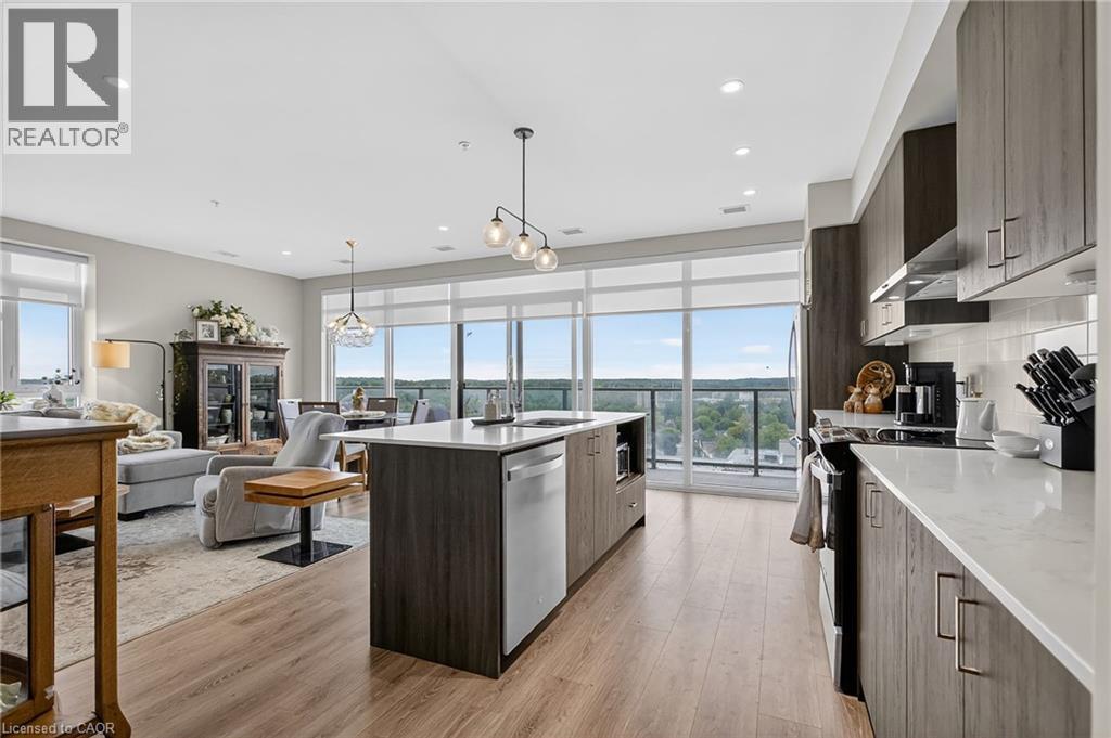 15 GLEBE Street Unit# 1313