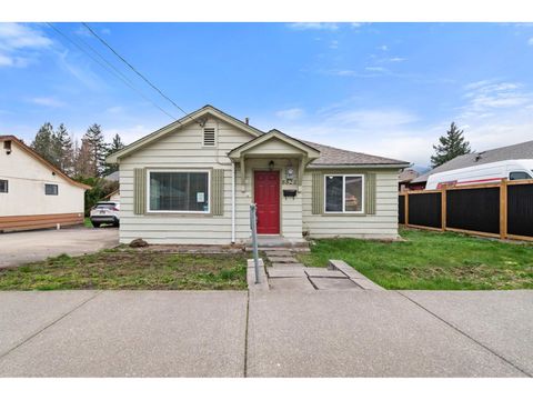 8825 EDWARD STREET|Chilliwack Proper West Chilliwack BC V2P4C8