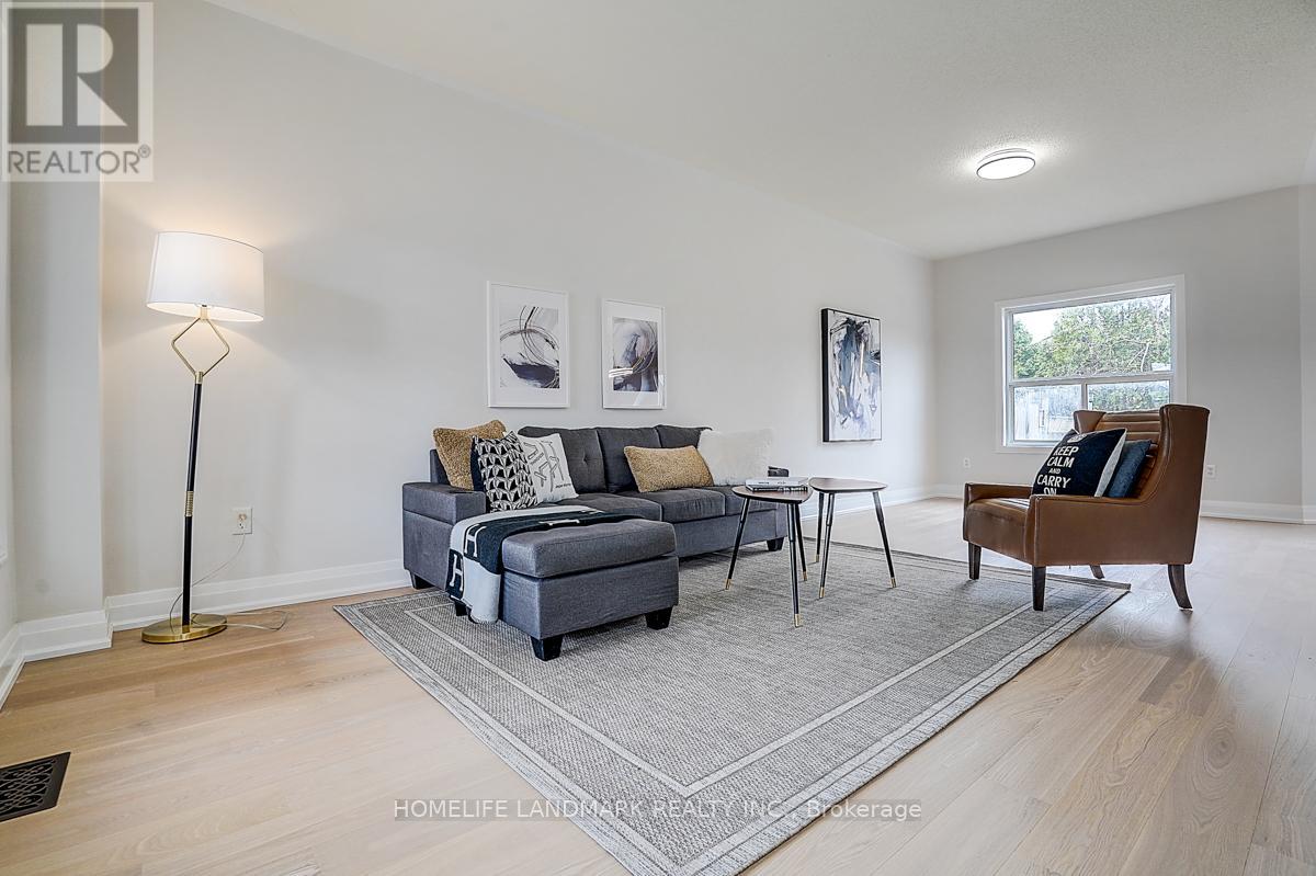 20 JOSEPH CRESCENT