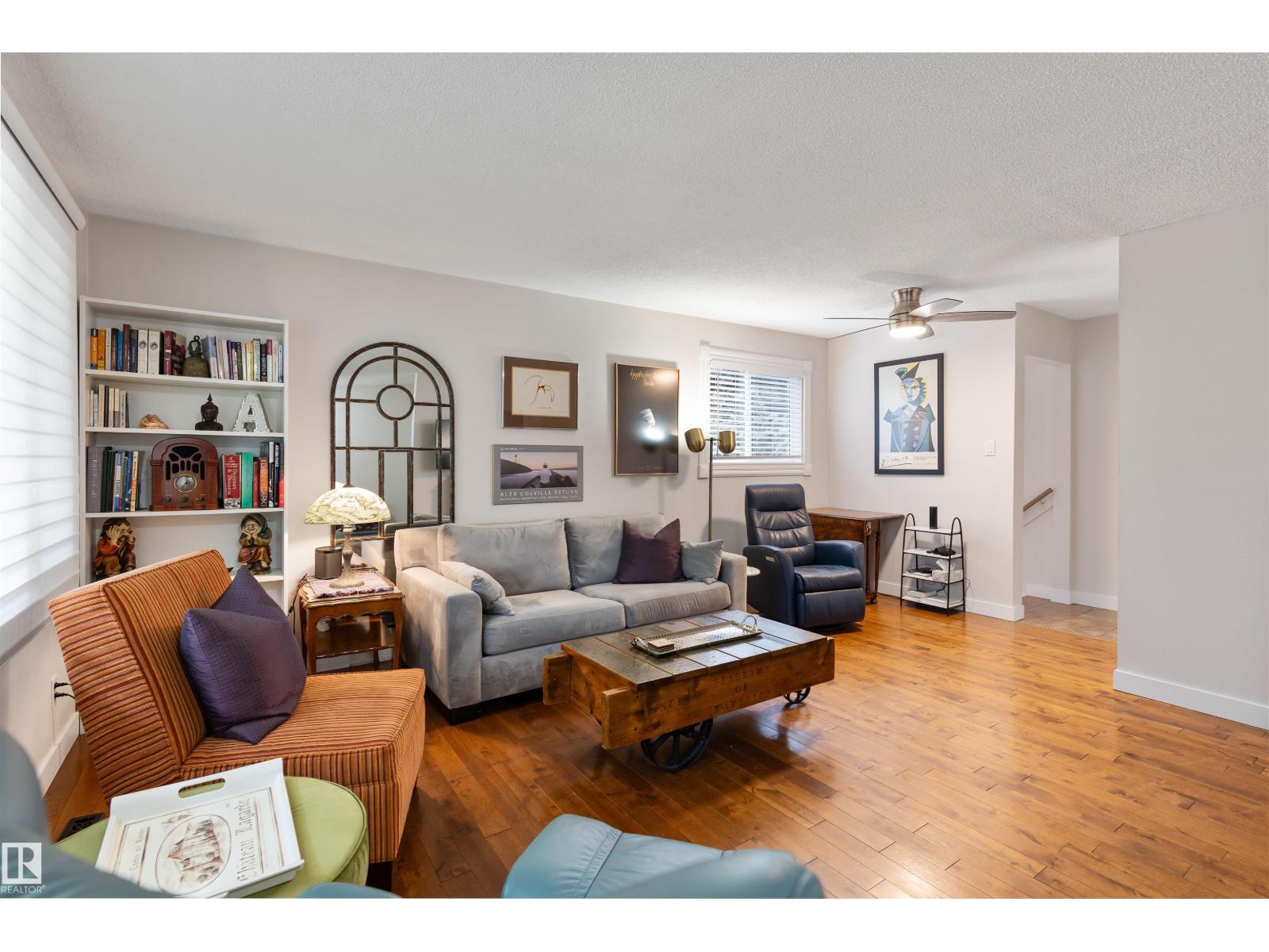 35 STANLEY DR