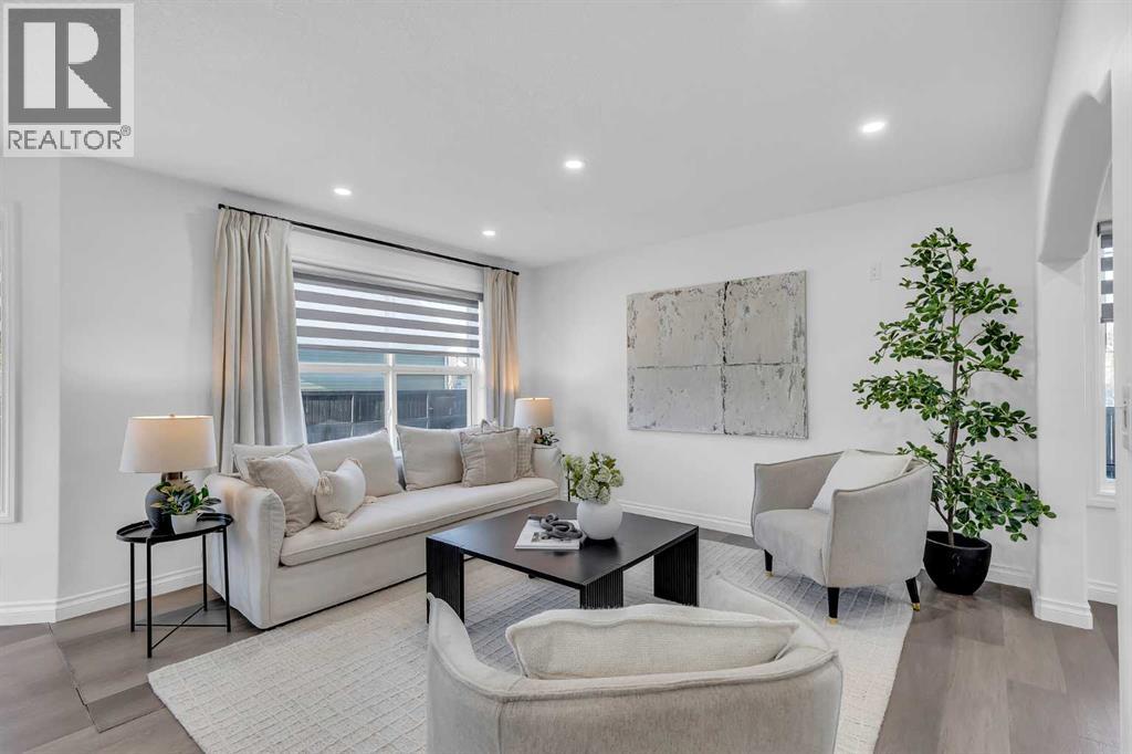80 Canoe Square SW