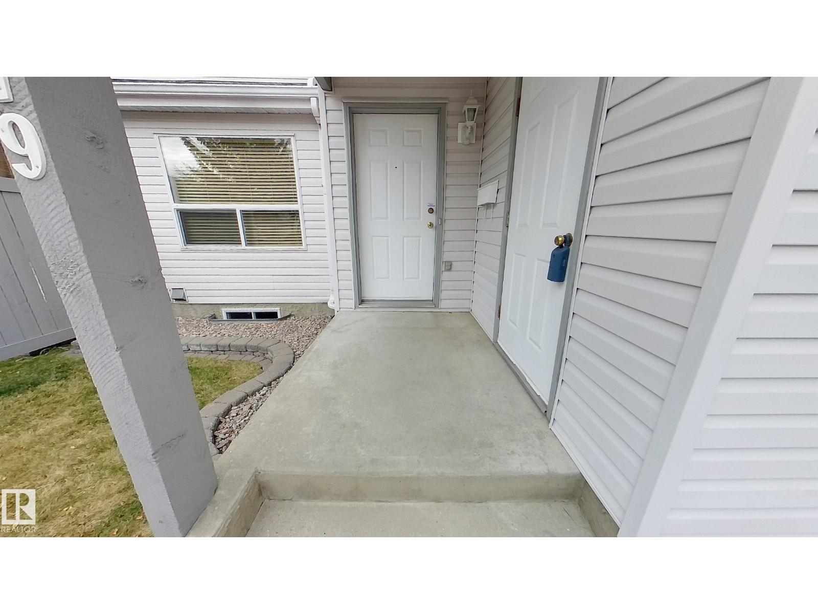 #79 603 YOUVILLE DR E NW