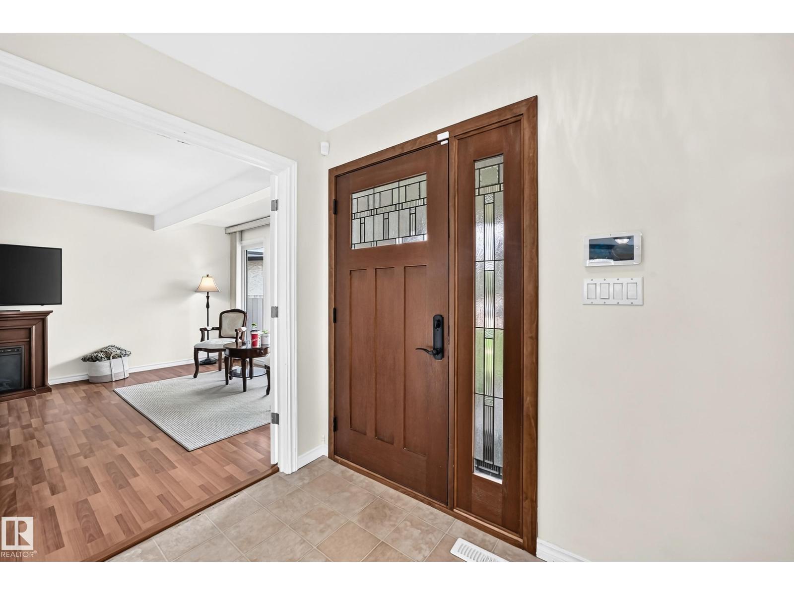 10451 26 AV NW