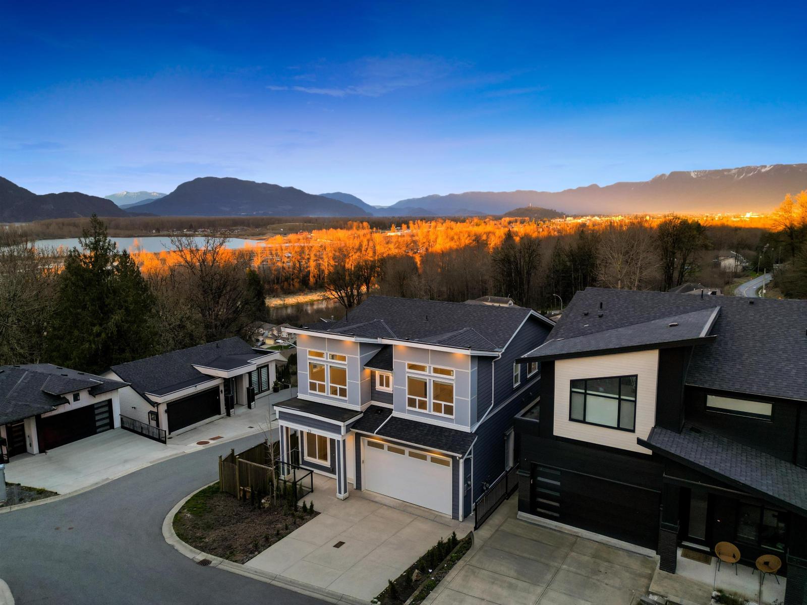 19 43925 CHILLIWACK MOUNTAIN ROAD|Chilliwack Mountain
