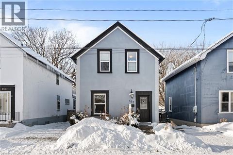 162 ALICE Street Guelph ON N1E3A1