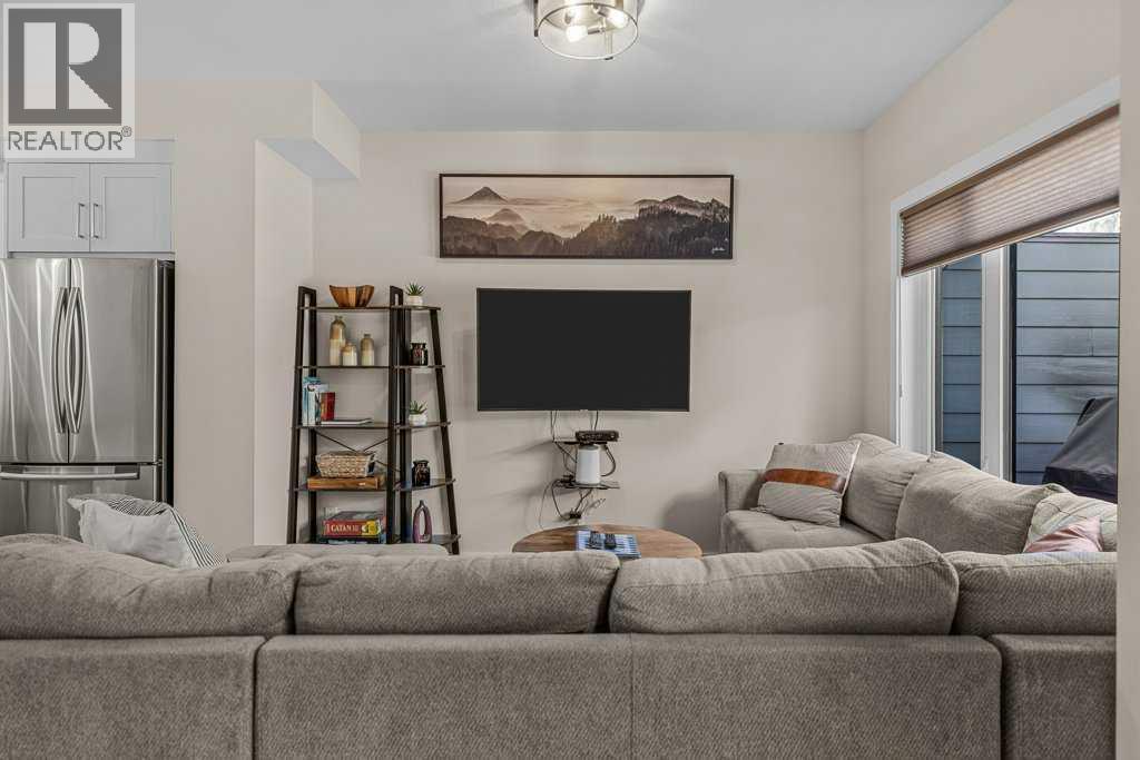 104, 1106 Bow Valley Trail