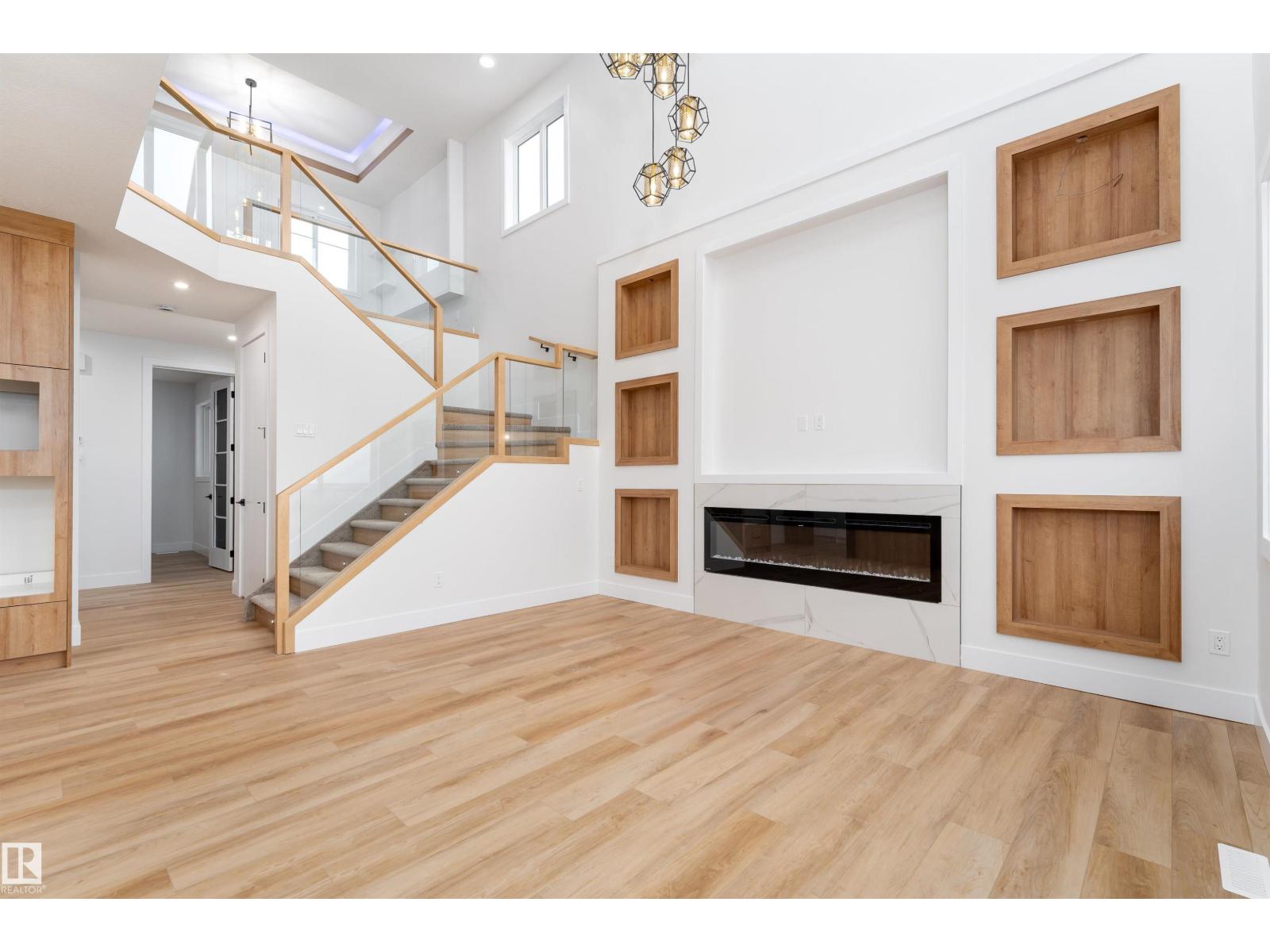 78 Eldridge PT