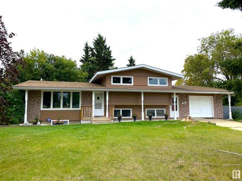 4742 57 ST Cold Lake AB T9M1V1
