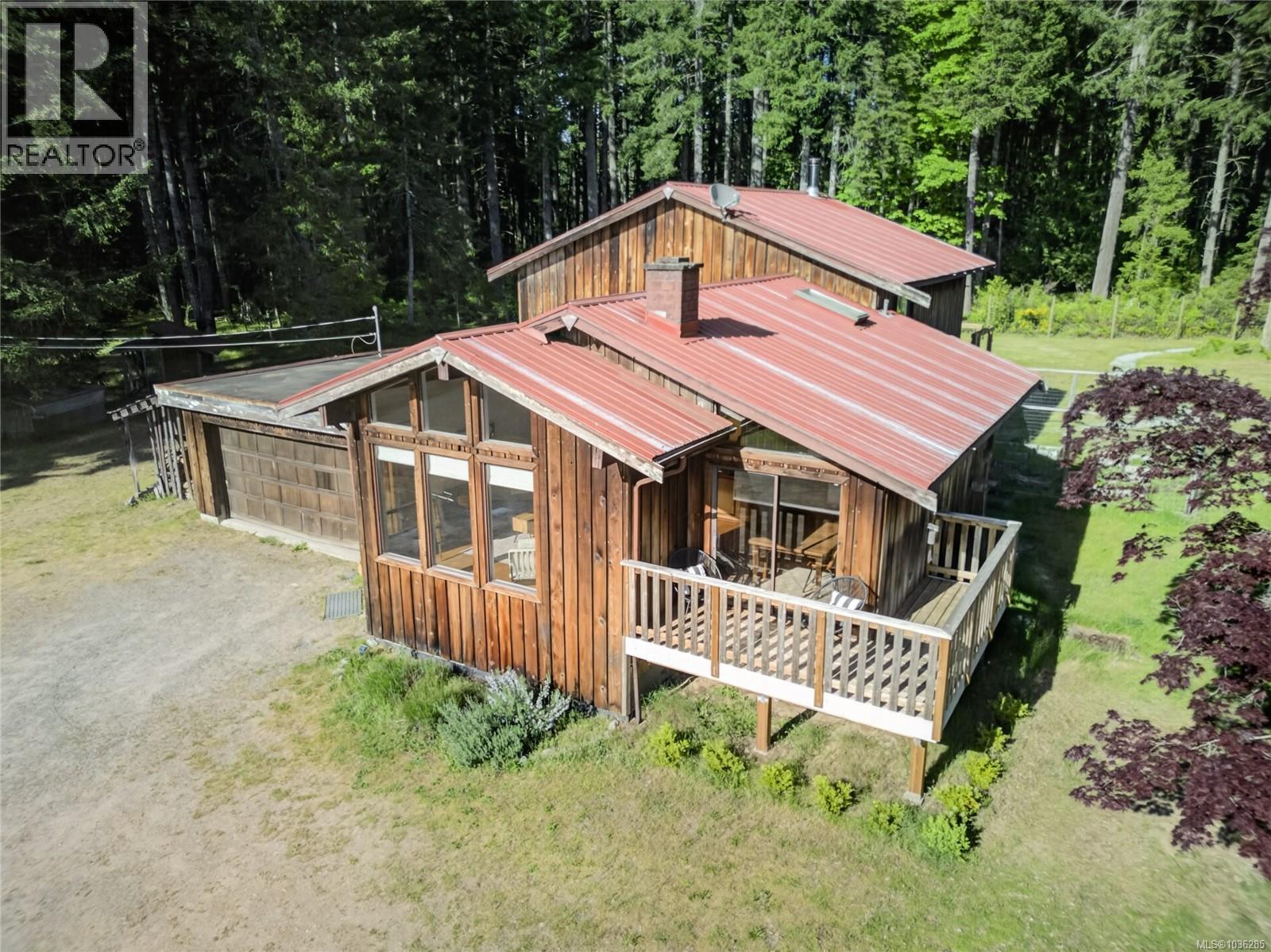 2279/2281 Clark Rd