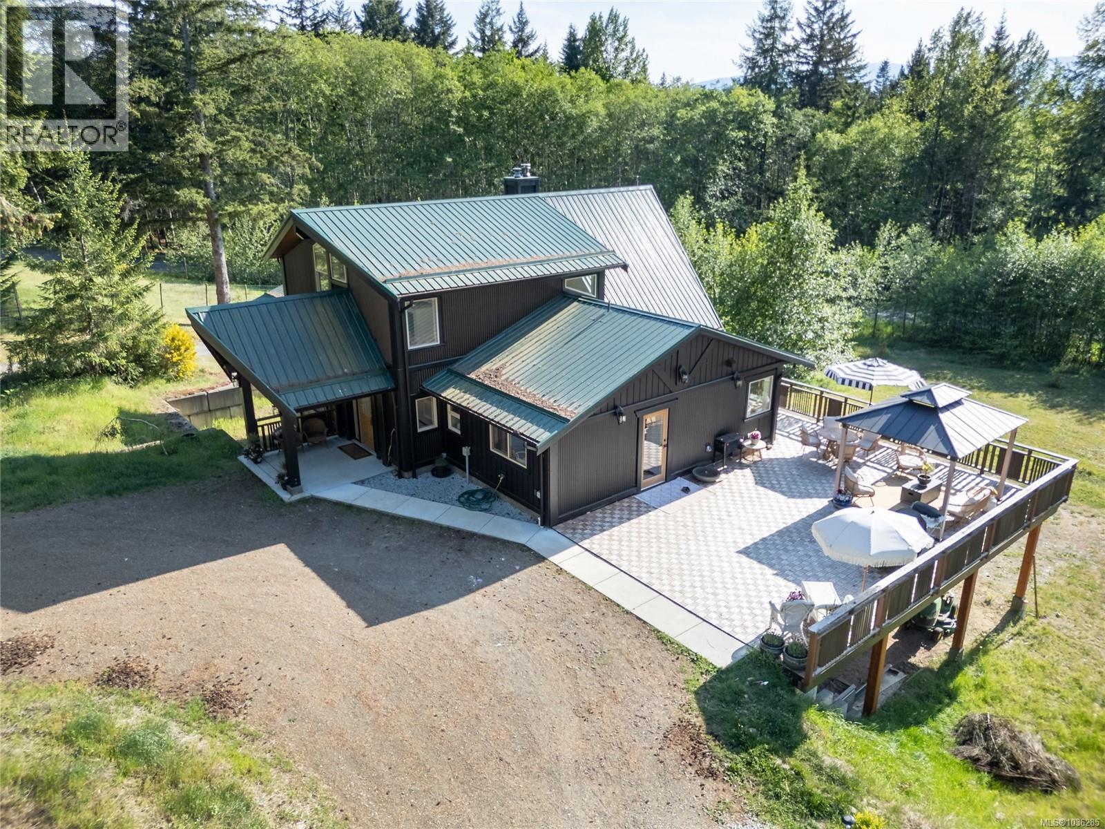 2279/2281 Clark Rd