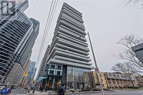 57 ST JOSEPH Street Unit# 206 Toronto ON M5S0C5