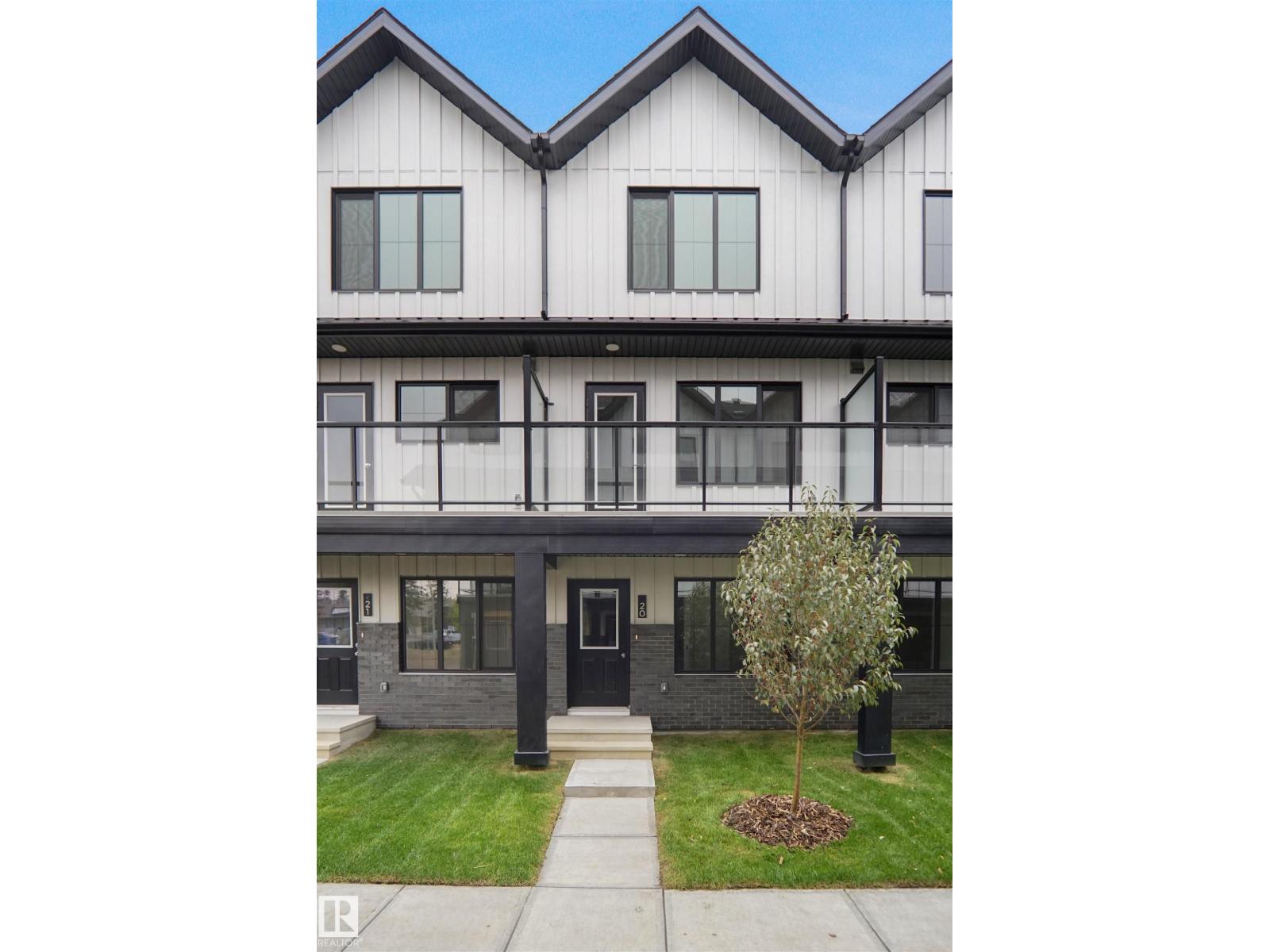 #11 29 AIRPORT RD NW