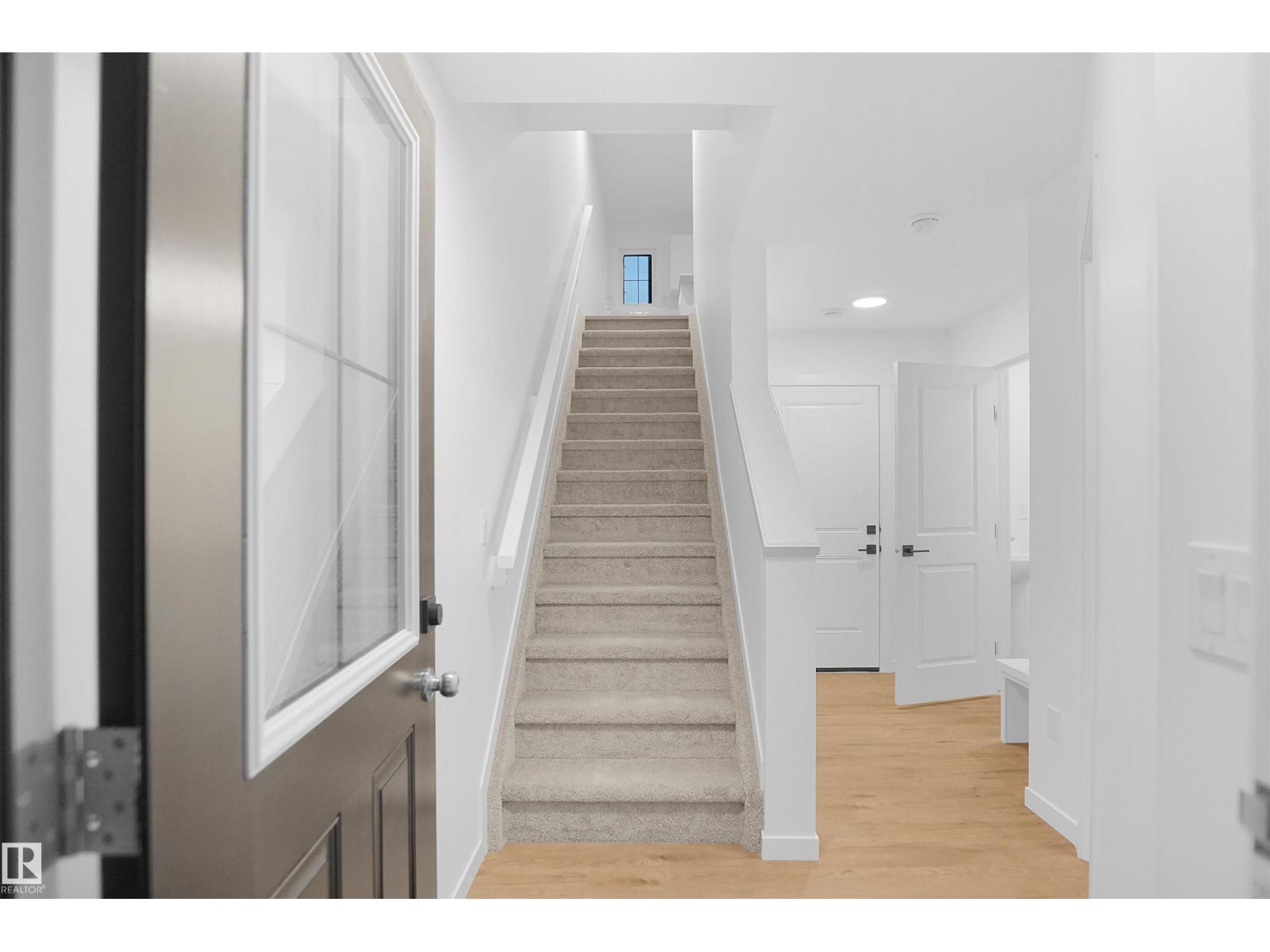 #11 29 AIRPORT RD NW