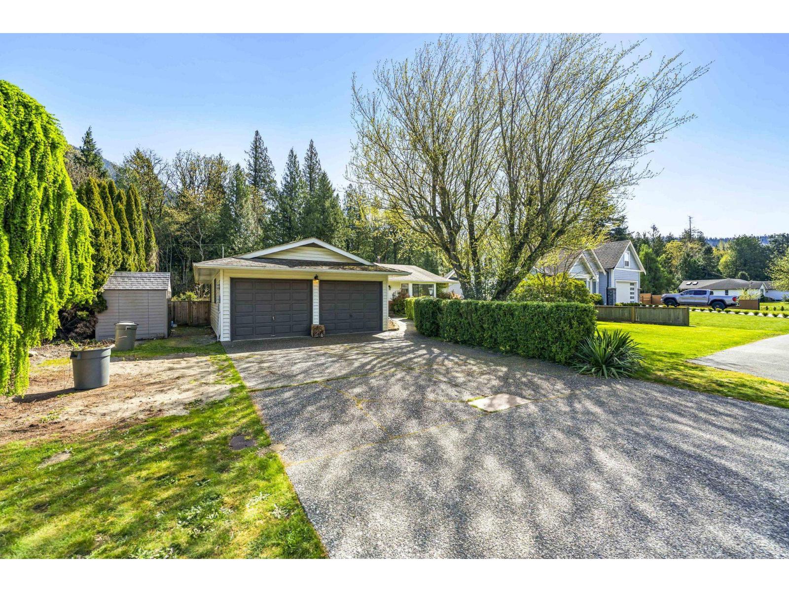 831 MYNG CRESCENT|Harrison Hot Springs