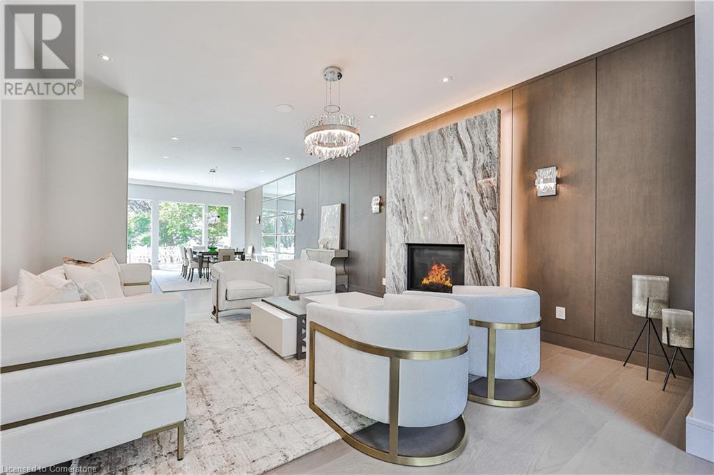 2250 CHANCERY Lane W