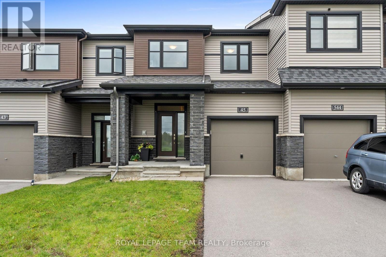 45 FINGLAS COURT N
