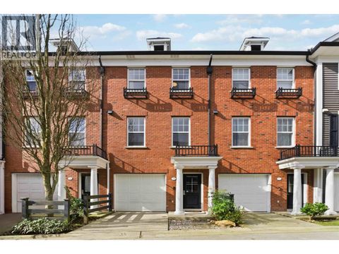 18 19572 FRASER WAY Pitt Meadows BC V3Y0A9