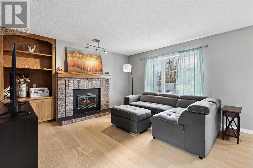 42 Sundown Manor SE