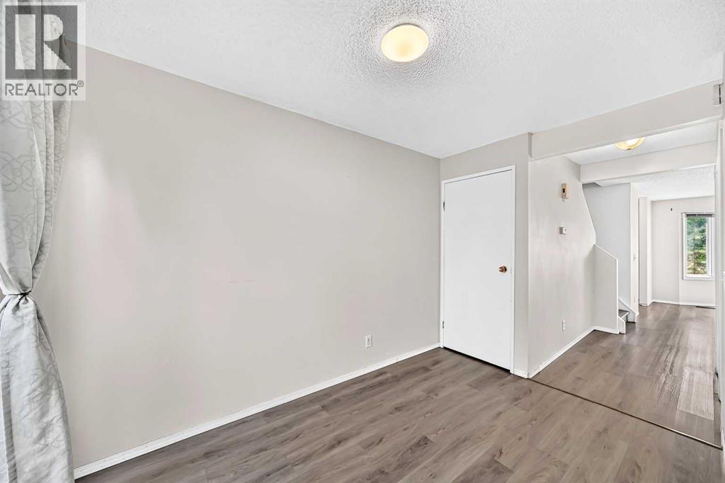 11 Falshire Terrace NE