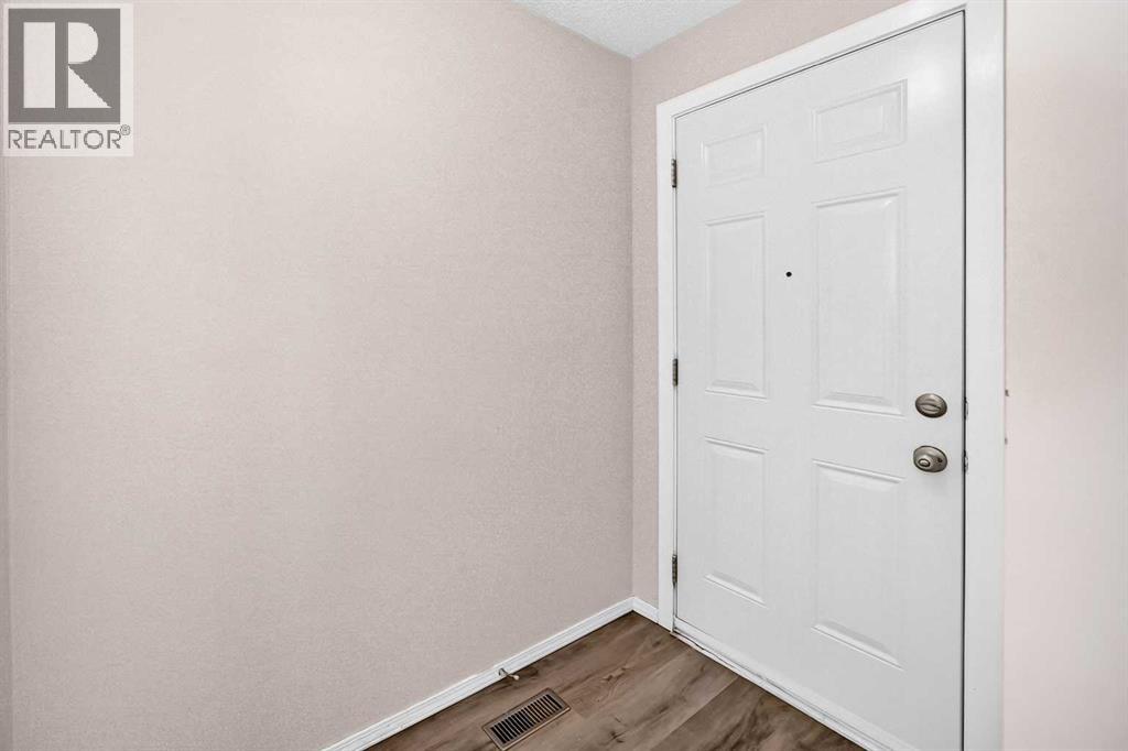 11 Falshire Terrace NE