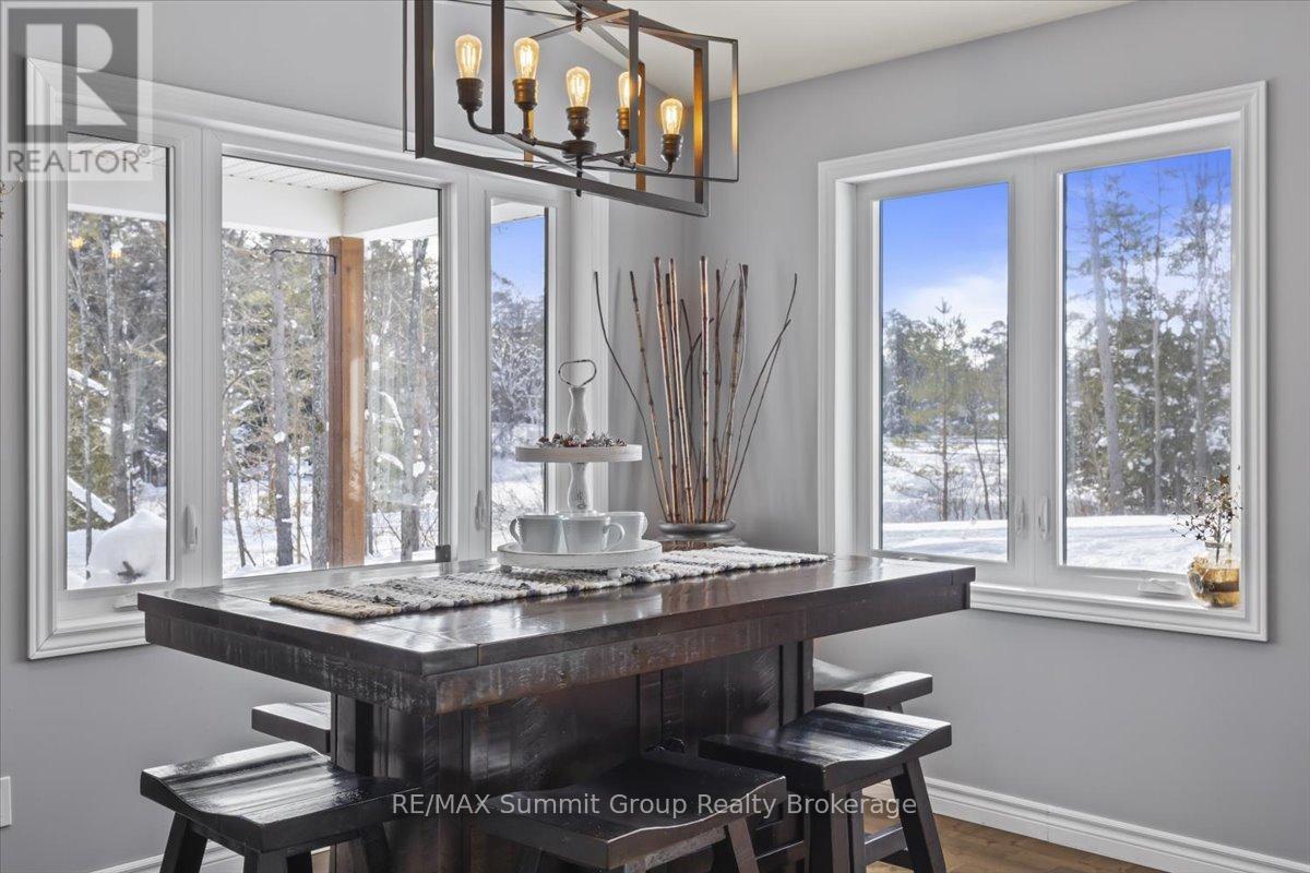 135 CONFEDERATION DRIVE