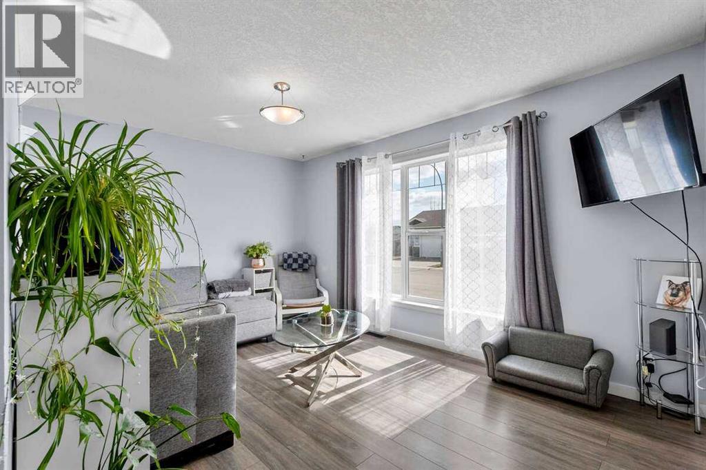 1552 Mcalpine Street