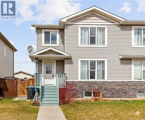 1552 Mcalpine Street Carstairs AB T0M0N0