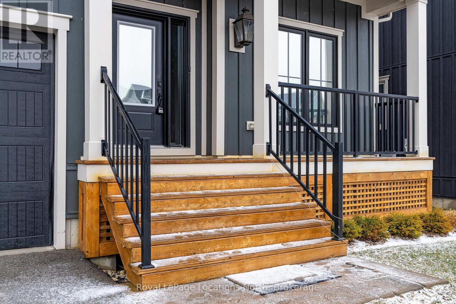 195 COURTLAND STREET W