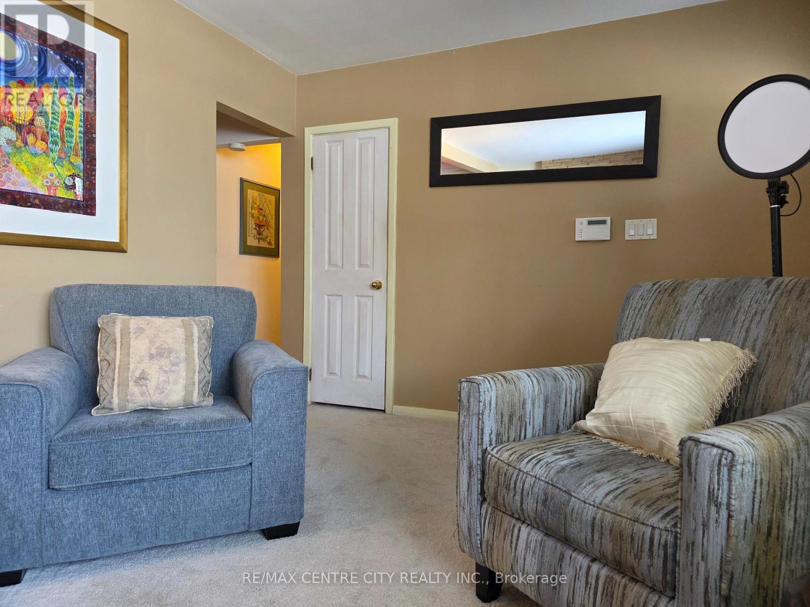 193 ARLINGTON CRESCENT