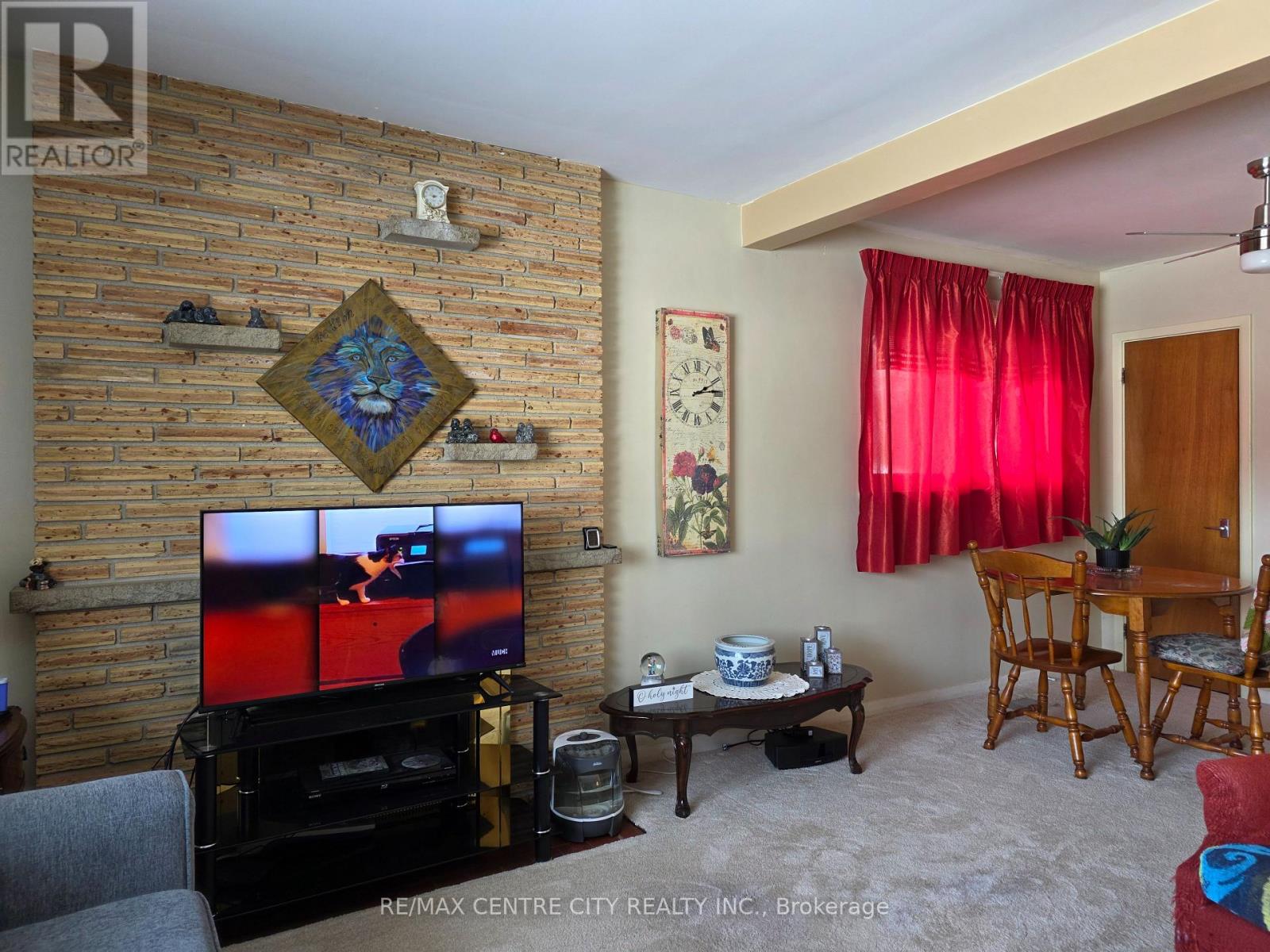 193 ARLINGTON CRESCENT