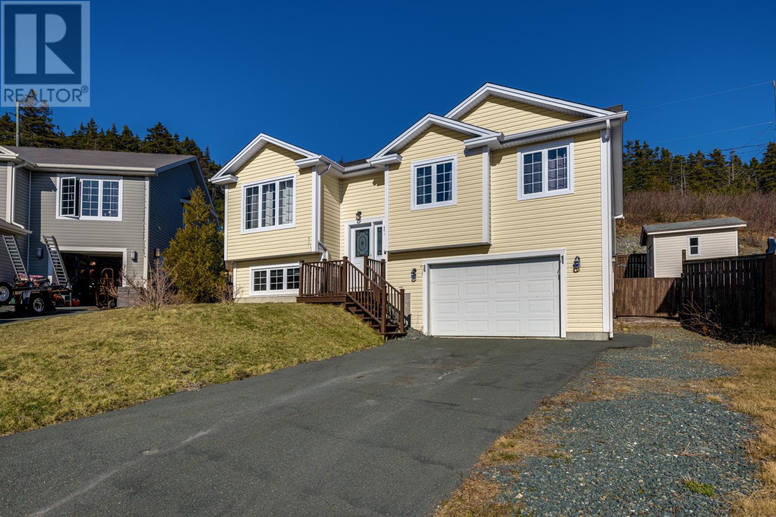 12 Hayfield Place