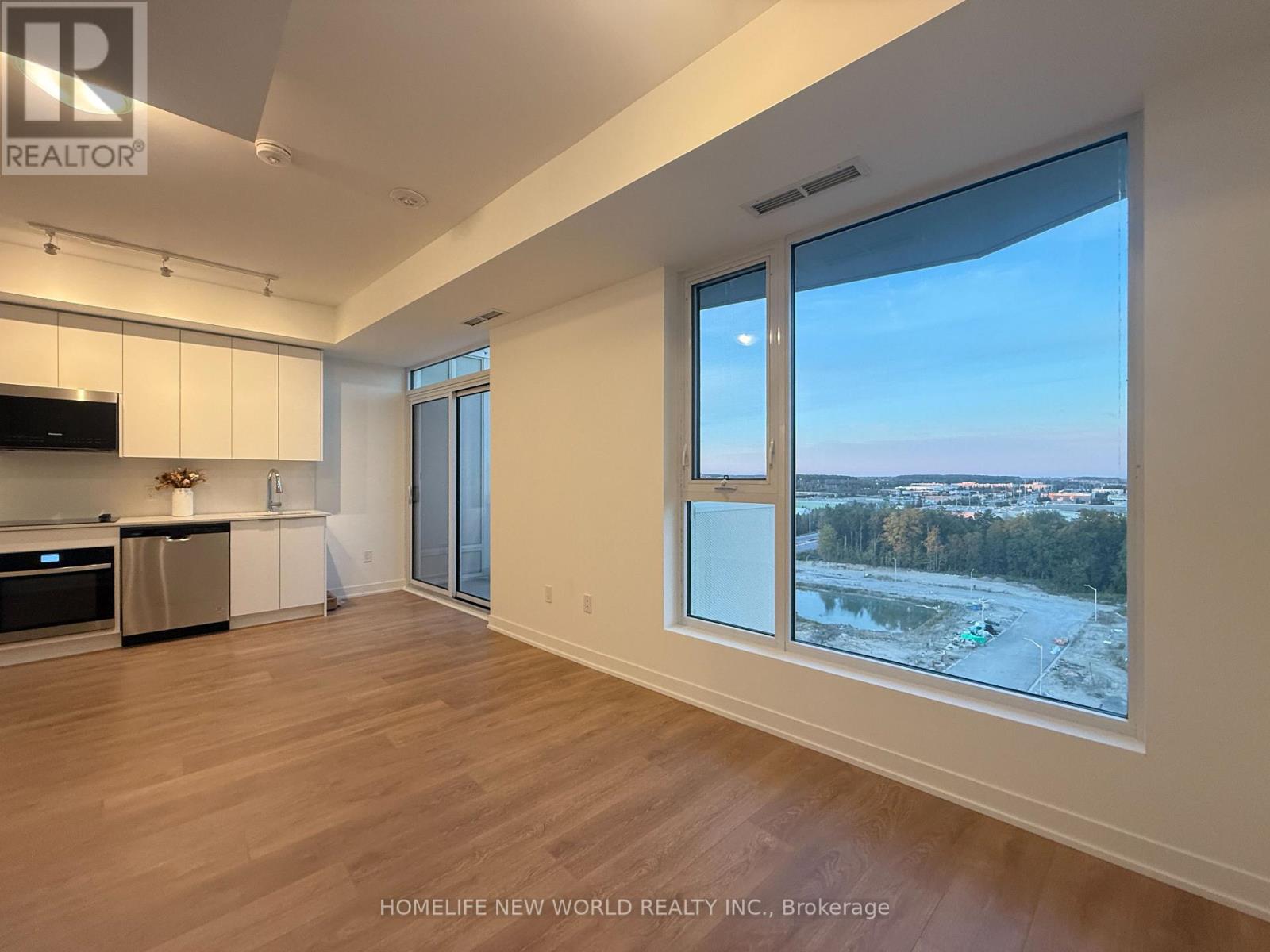 1129 - 498 CALDARI ROAD