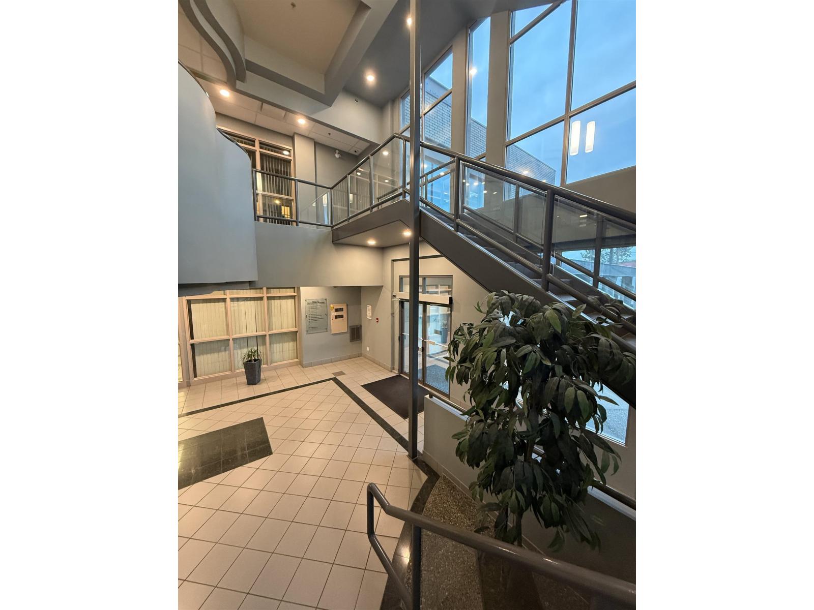 205 2692 CLEARBROOK ROAD