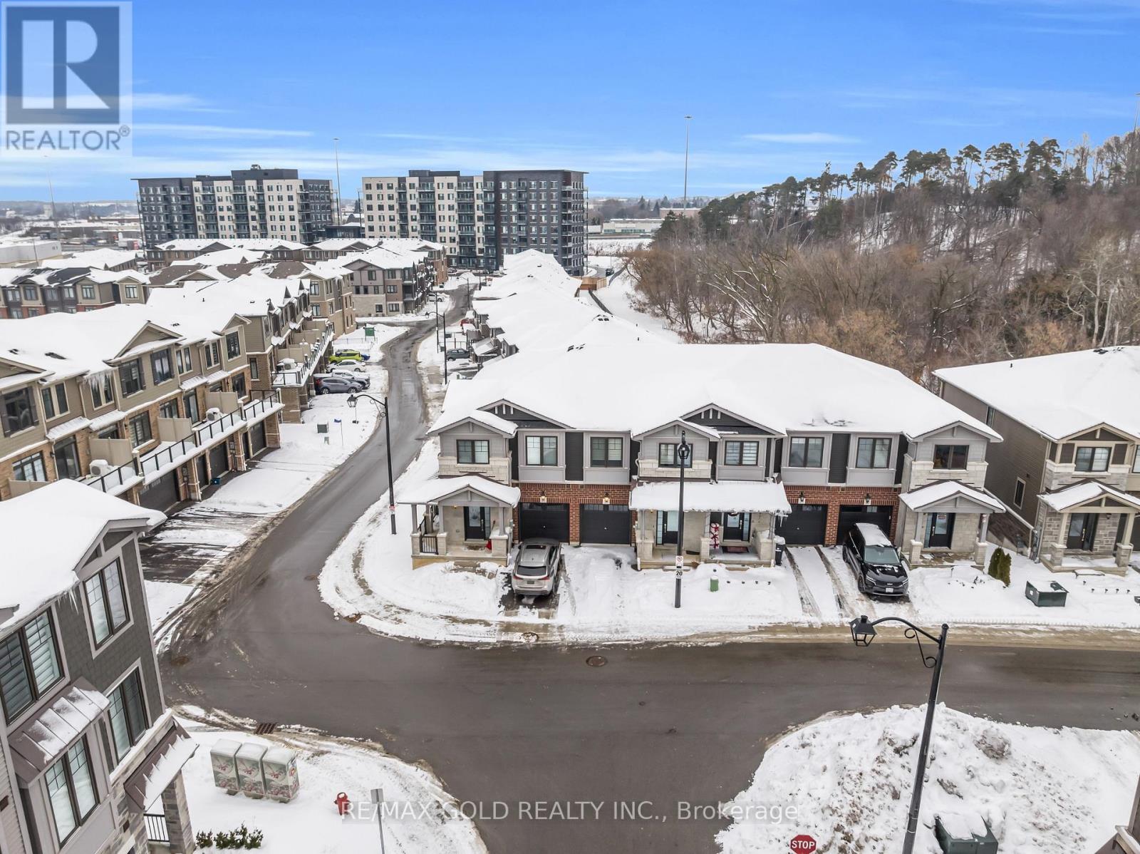 38 - 10 BIRMINGHAM DRIVE