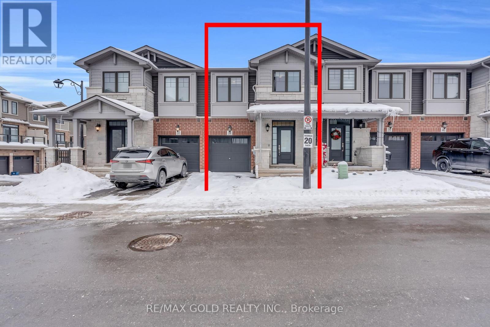 38 - 10 BIRMINGHAM DRIVE