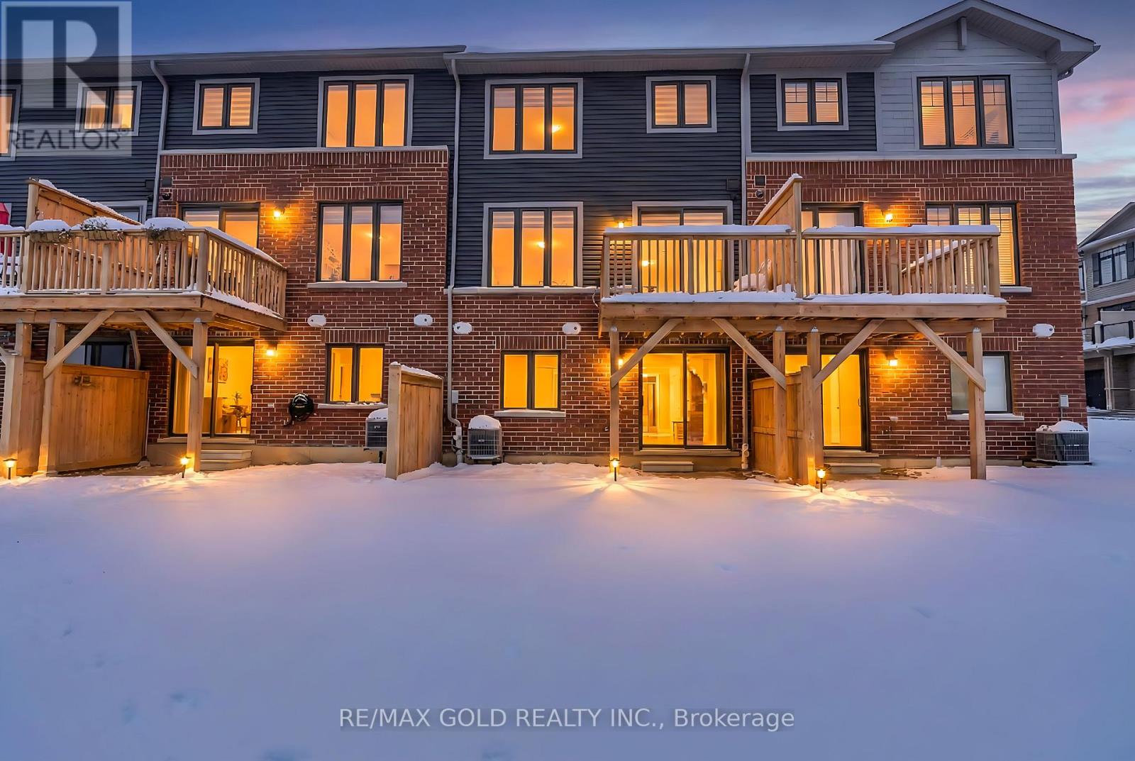 38 - 10 BIRMINGHAM DRIVE