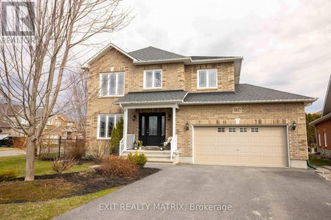 228 OLDE TOWNE AVENUE Russell ON K4R0B3