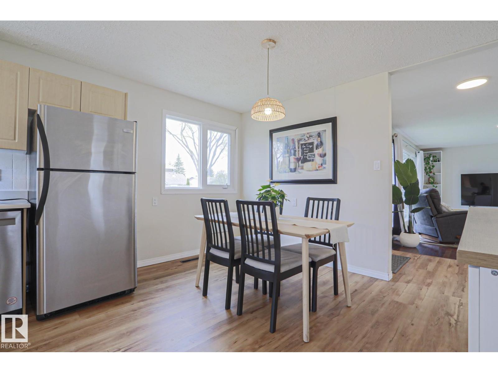 9523 151 ST NW