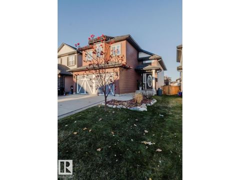 236 ASCOTT CR Sherwood Park AB T8H0A6