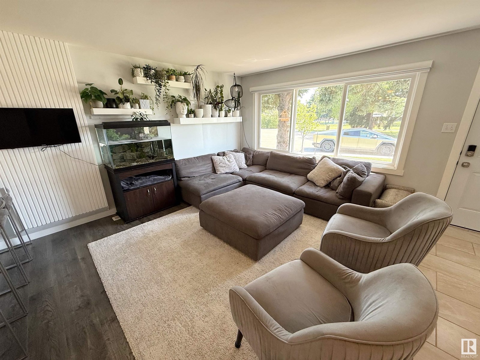 13312 103 ST NW