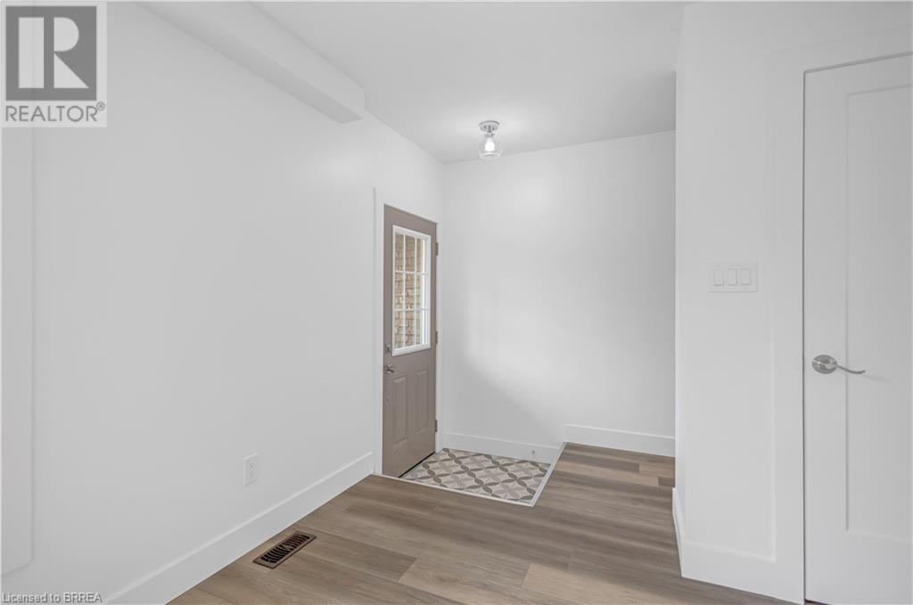 34 OAKHILL Drive Unit# 20B