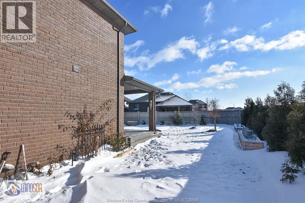 304 CAROLE COURT