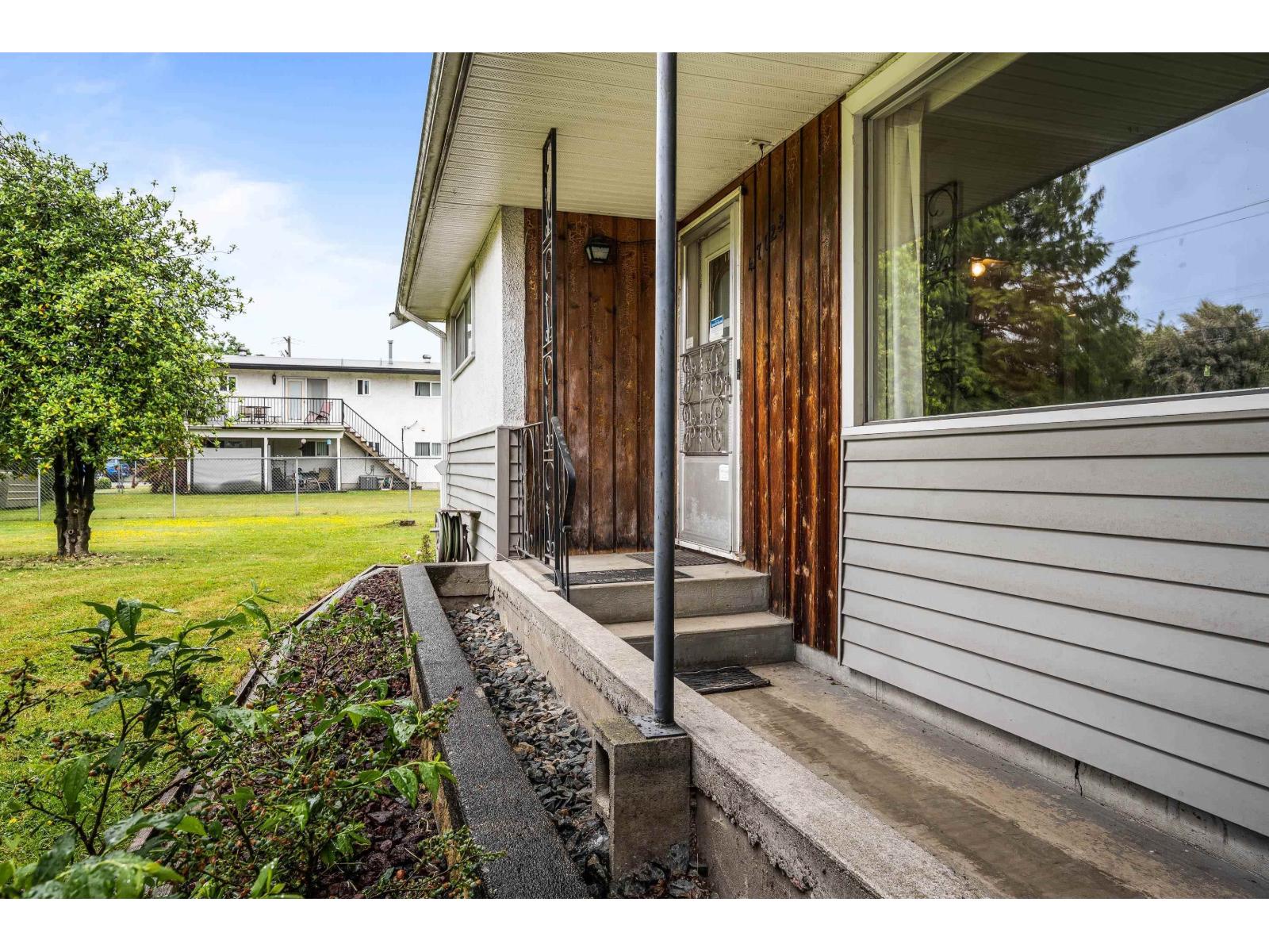 47123 FIRST AVENUE|Chilliwack Proper East