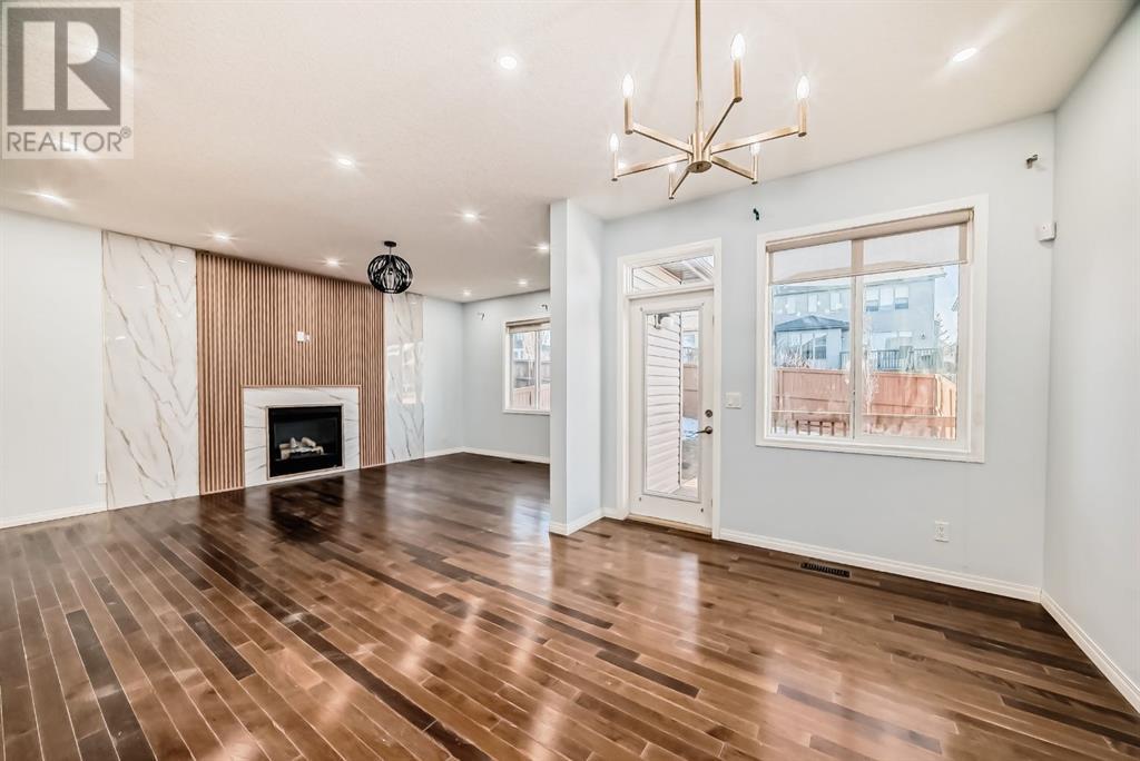 8 Sage Valley Close NW