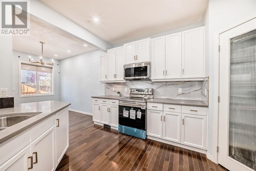 8 Sage Valley Close NW